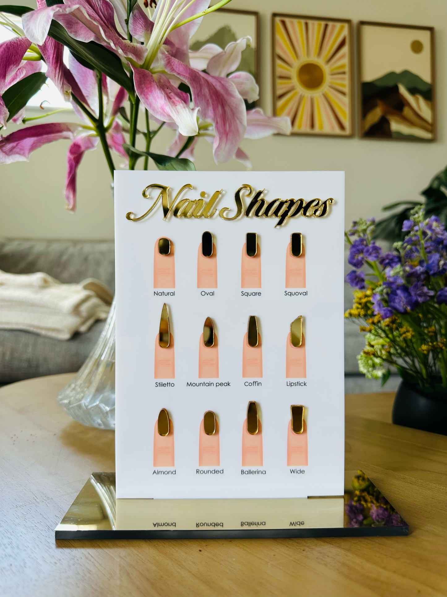 Nail Shapes display