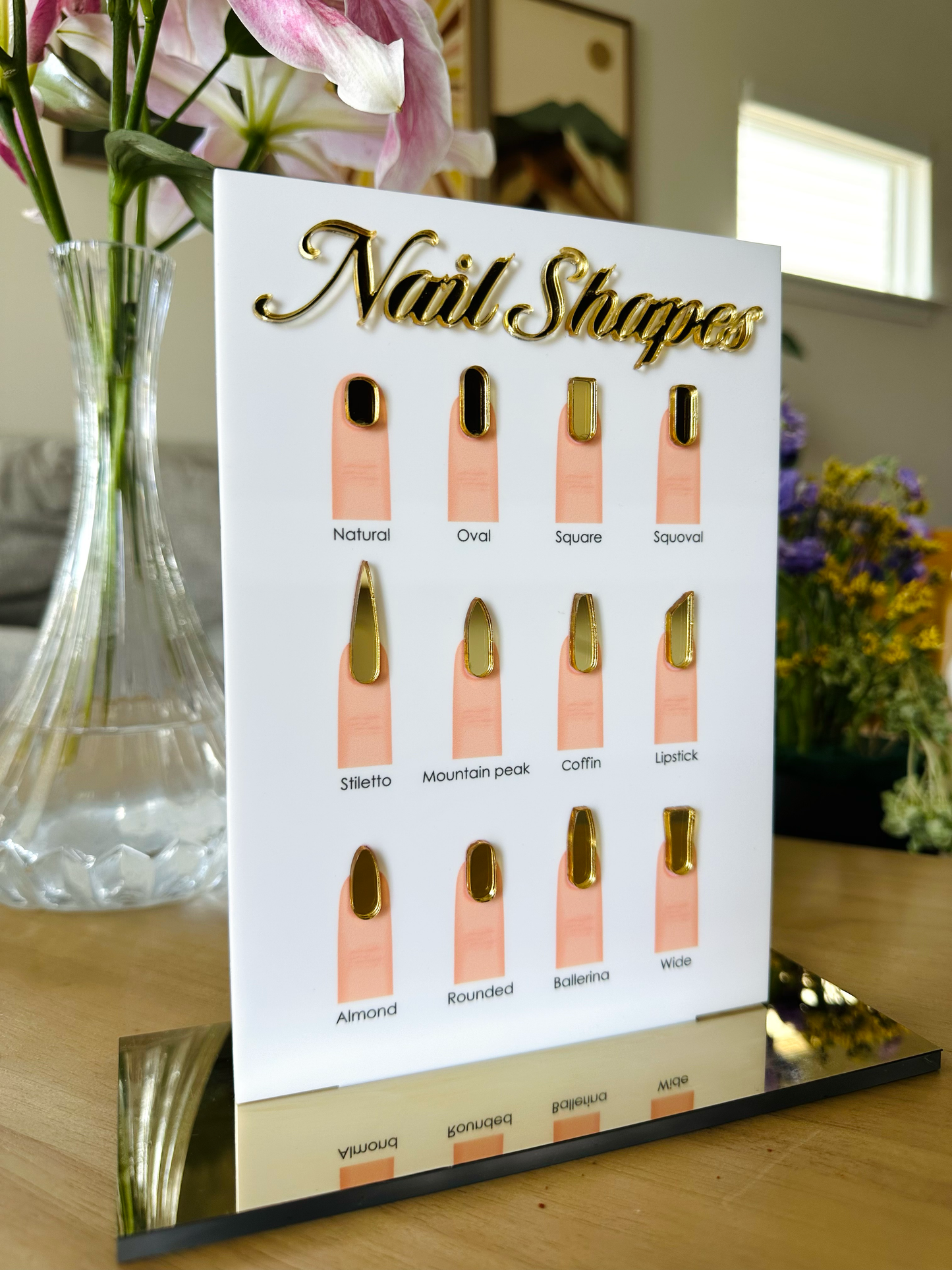 Nail Shapes display