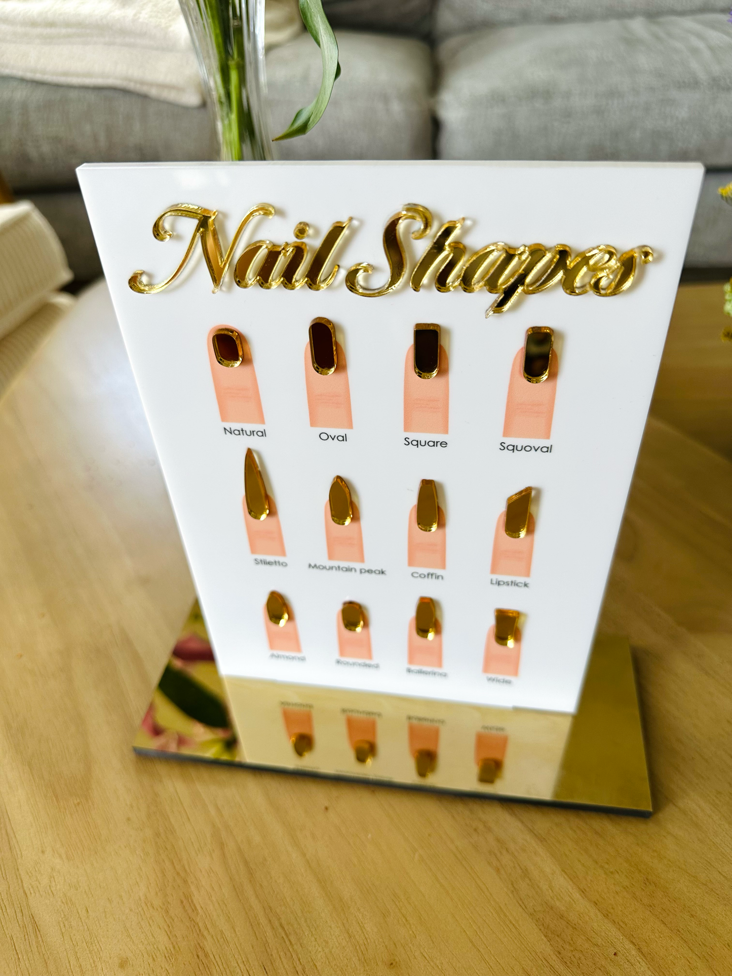 Nail Shapes display
